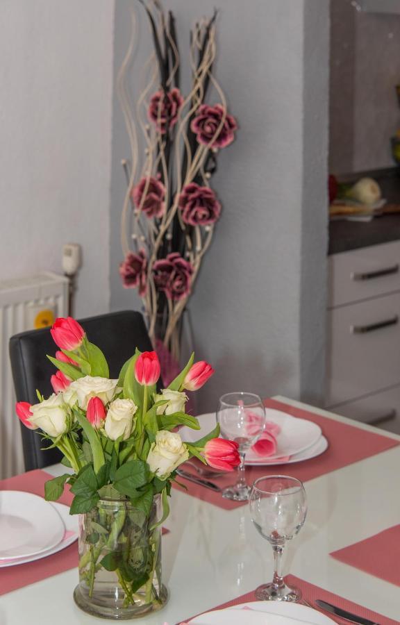 Apartman Koko With Private Jacuzzi Makarska Buitenkant foto